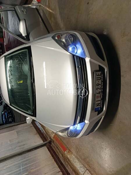 Opel Astra H 