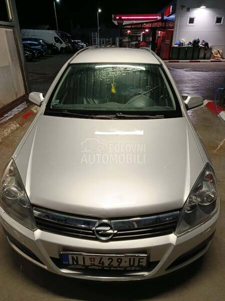 Opel Astra H 