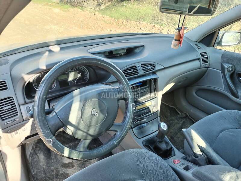 Renault Laguna 