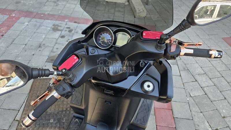 Kymco downtown