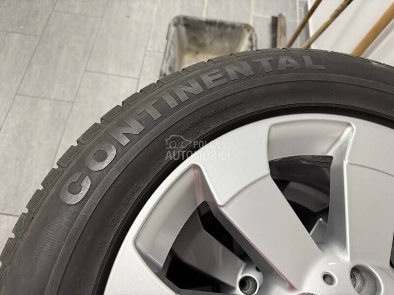 Continental 255/55 R18 Zimska