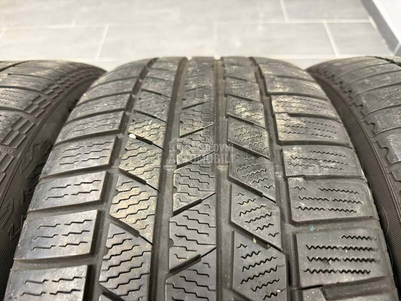 Continental 275/45 R21 Zimska