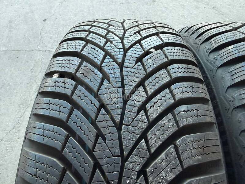 Continental 205/55 R16 Zimska