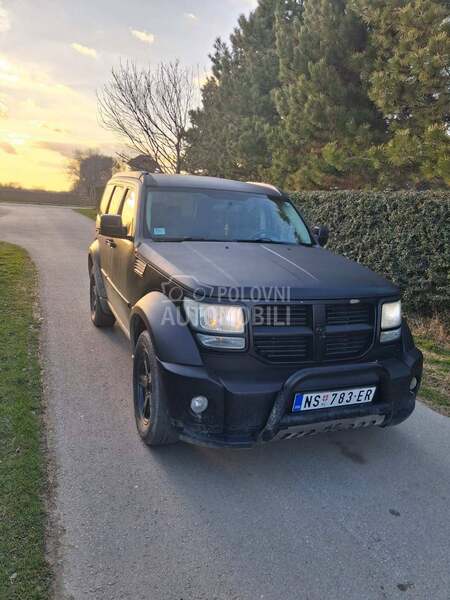 Dodge Nitro 