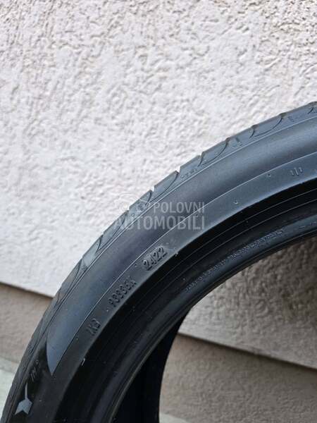 Pirelli 245/40 R19 Letnja