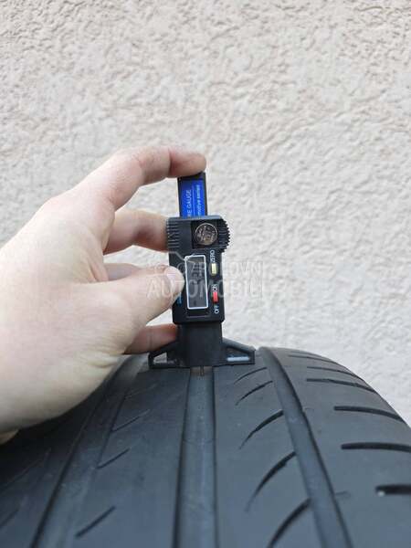 Pirelli 245/40 R19 Letnja