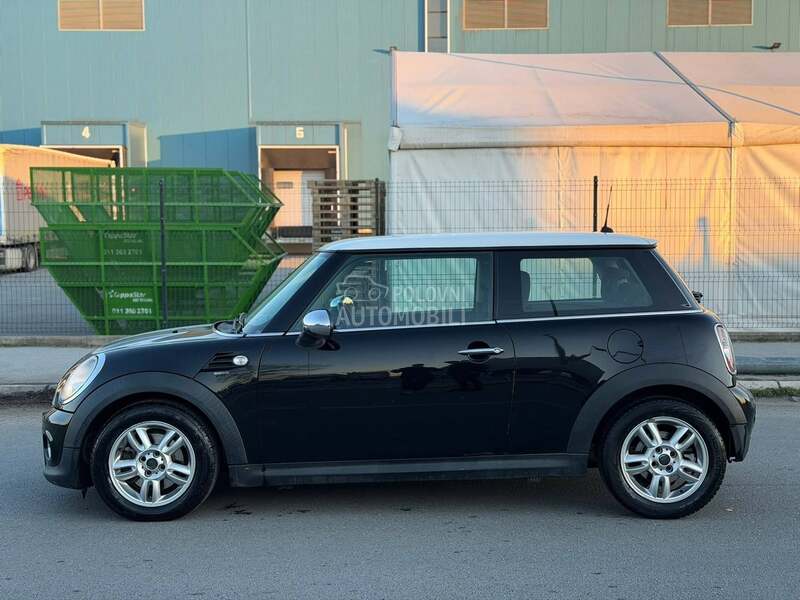 MINI Cooper 1.6d