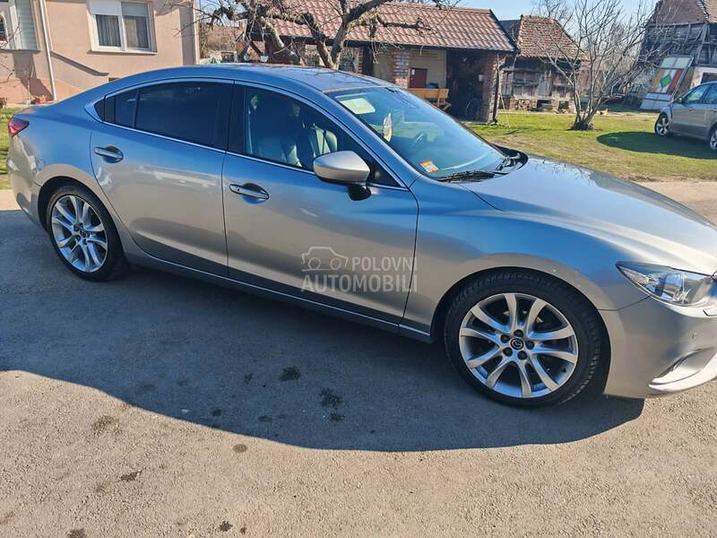 Mazda 6 