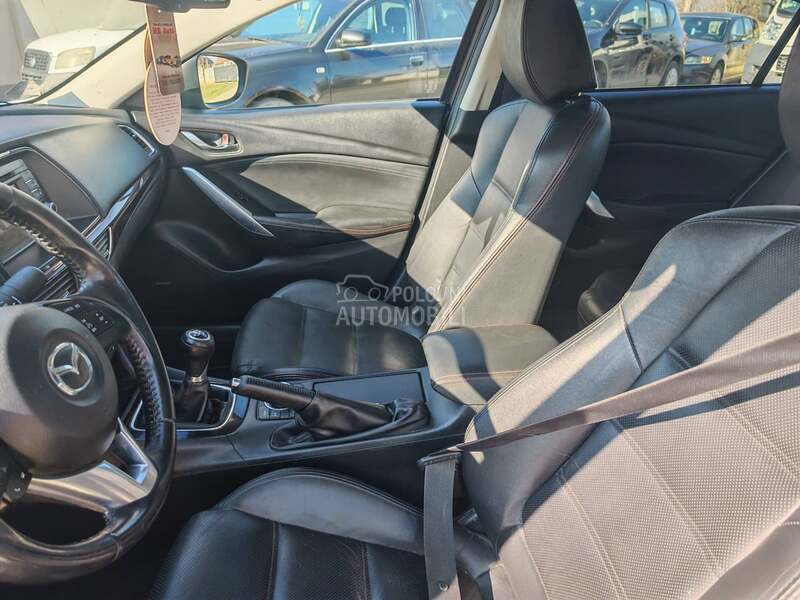 Mazda 6 