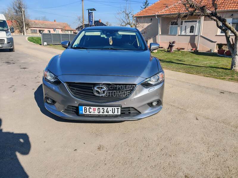 Mazda 6 