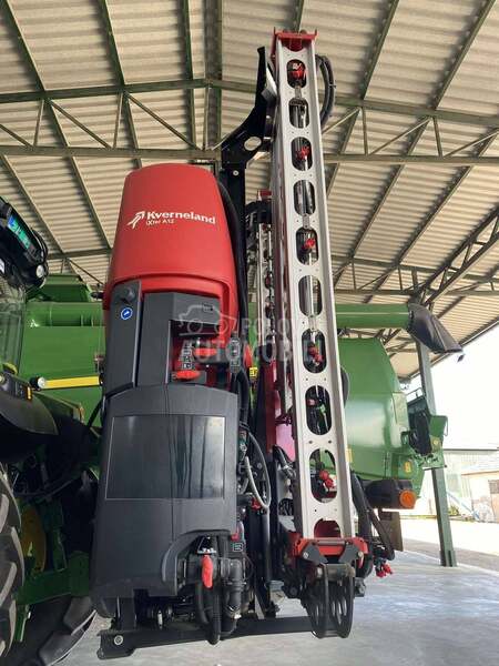 Kverneland IXTER12