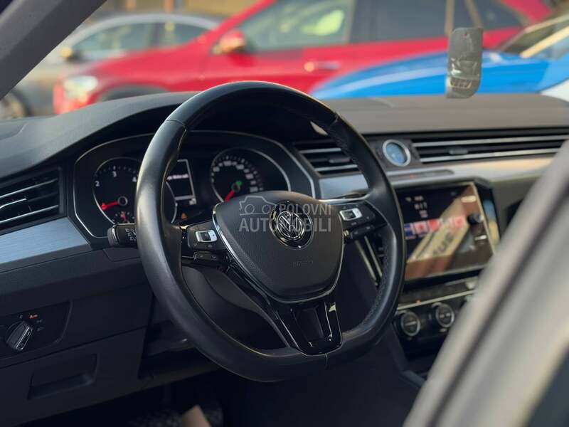 Volkswagen Arteon 2.0TDI/DSG/MATRIX