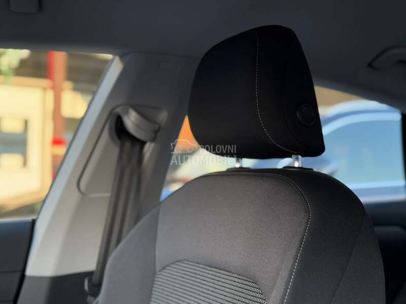 Volkswagen Arteon 2.0TDI/DSG/MATRIX