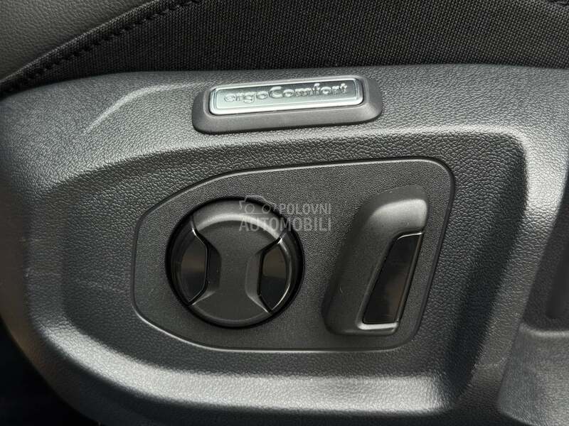 Volkswagen Arteon 2.0D/DSG/VIRTUAL