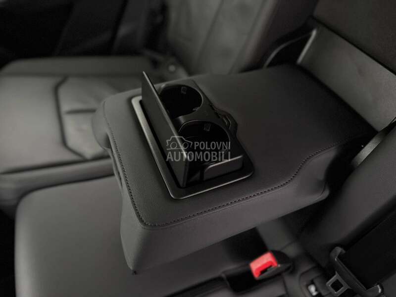 Audi Q3 2.0D/S-LINE/MATRIX