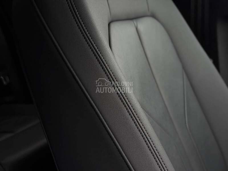 Audi Q3 2.0D/S-LINE/MATRIX