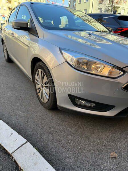 Ford Focus 1.6 TITANIUM