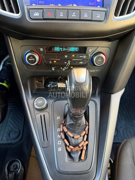 Ford Focus 1.6 TITANIUM