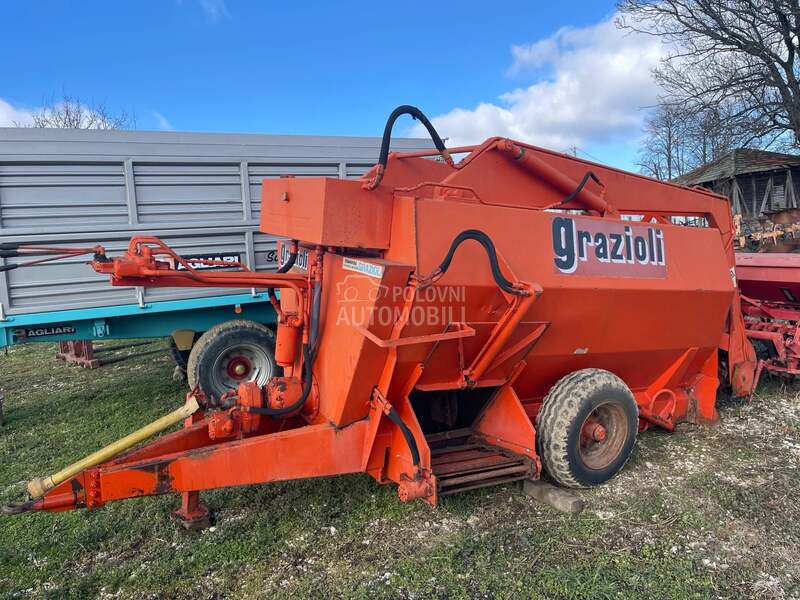 Antonio Carraro Mix prikolica