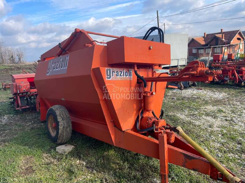 Antonio Carraro Mix prikolica