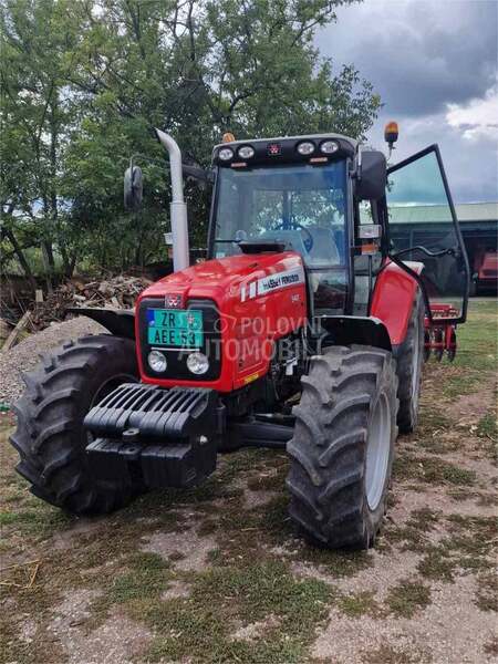 Massey Ferguson 5465 Dyna 4
