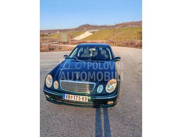 Mercedes Benz E 270 2.7