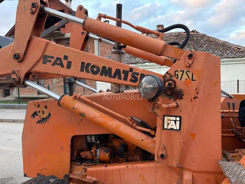 Fai Komatsu BX 80