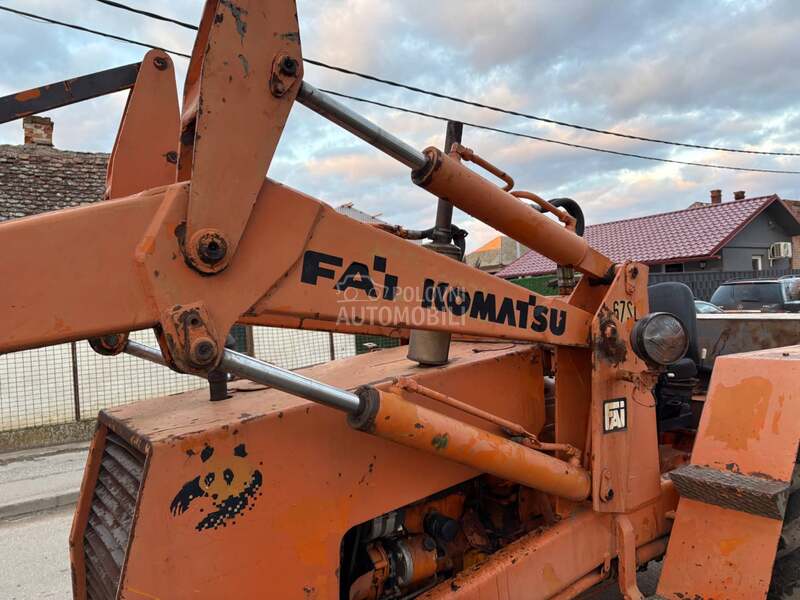 Fai Komatsu BX 80