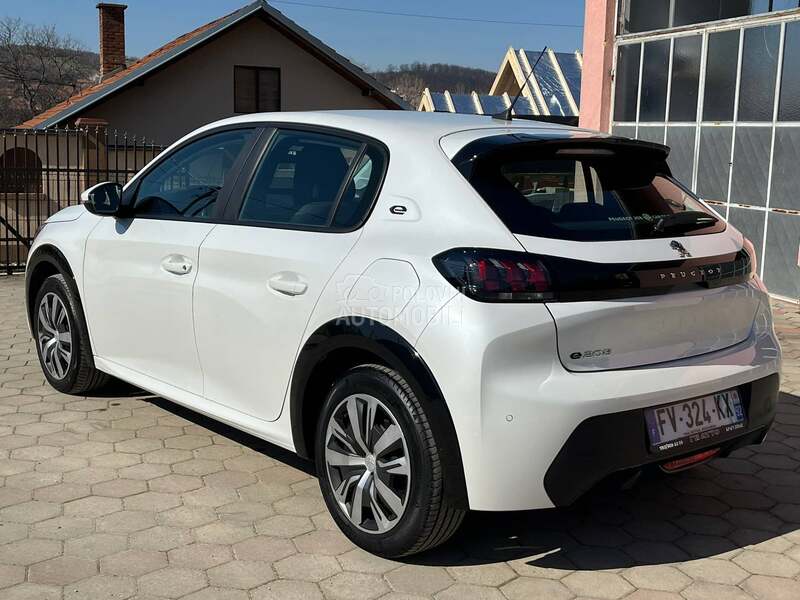 Peugeot 208 ELECTRIQUE ACTIVE