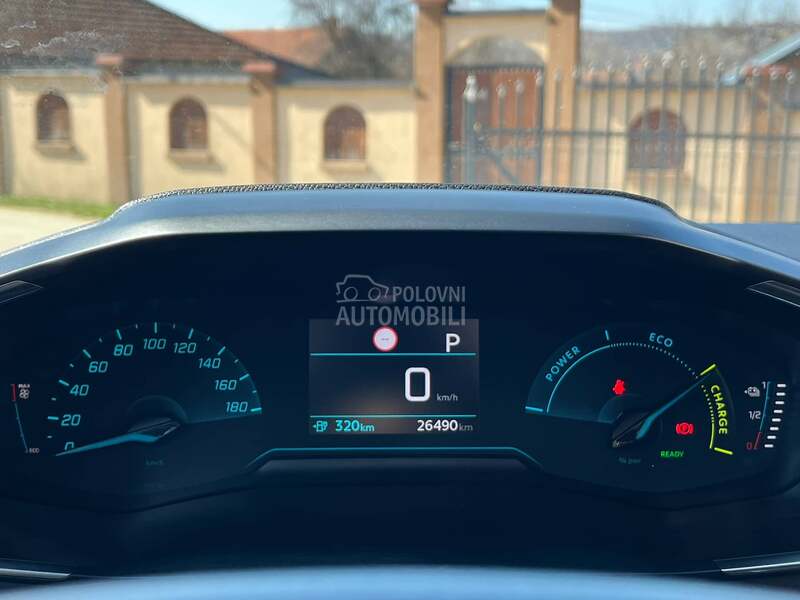 Peugeot 208 ELECTRIQUE ACTIVE