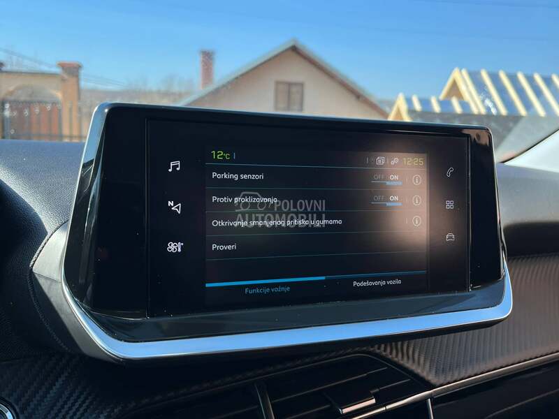 Peugeot 208 ELECTRIQUE ACTIVE