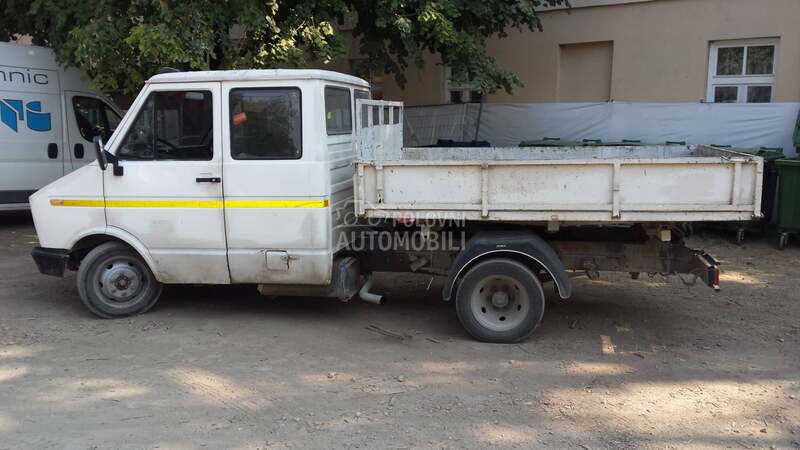 Zastava Rival 35 10 B kategorija