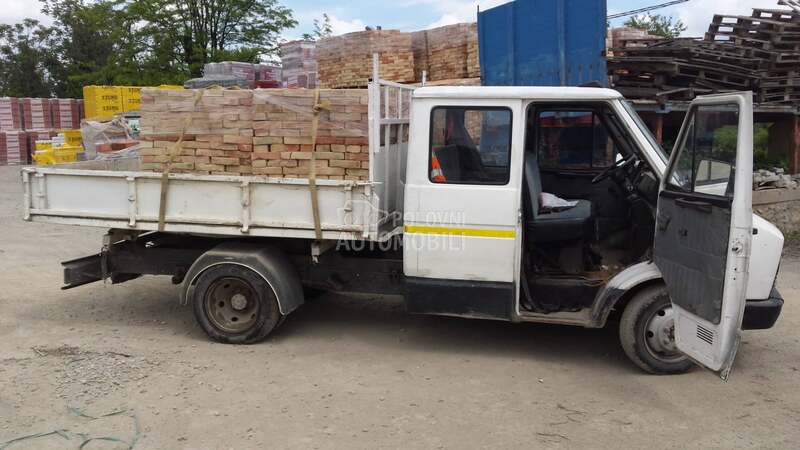 Zastava Rival 35 10 B kategorija