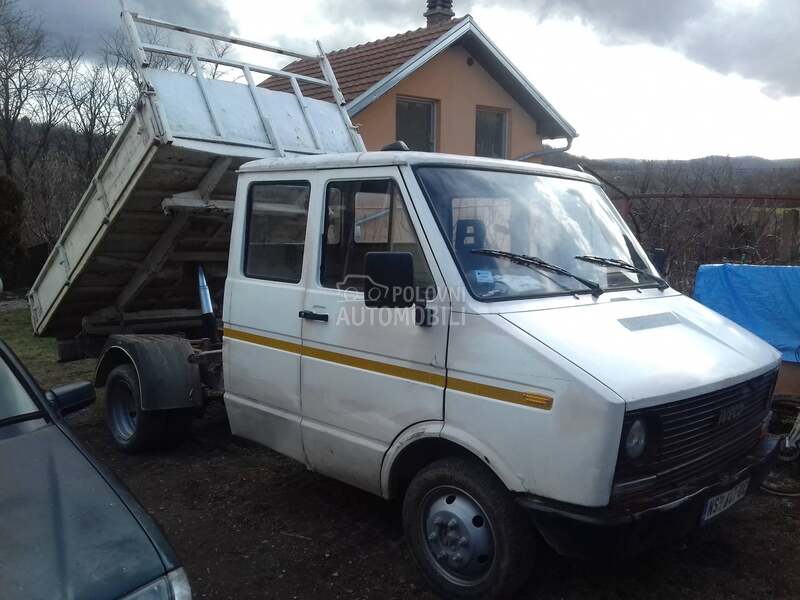 Zastava Rival 35 10 B kategorija