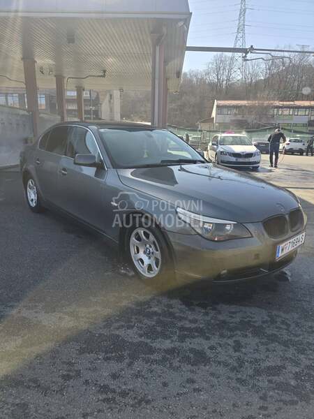 BMW 525 sa tablama