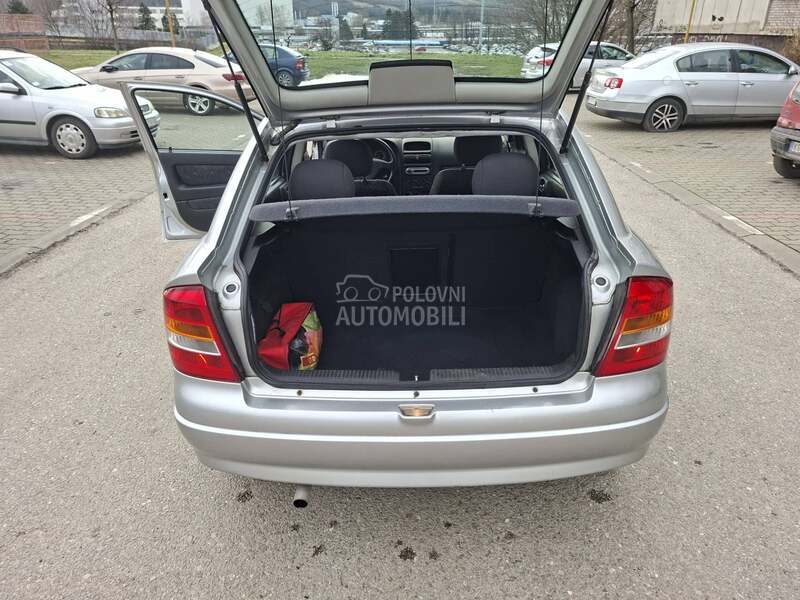 Opel Astra G 