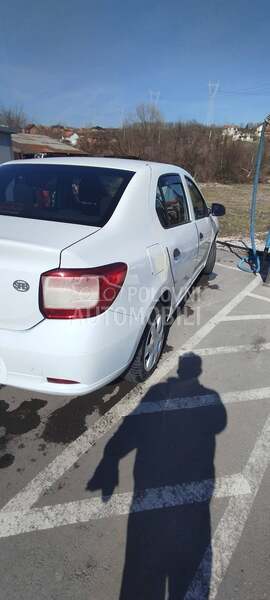 Dacia Logan 