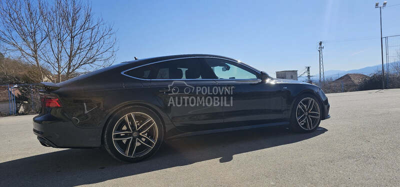 Audi A7 