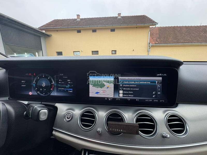 Mercedes Benz E 220 cdi