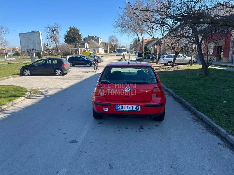 Volkswagen Golf 4 