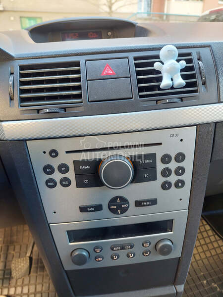 Opel Meriva 1.3 COSMO