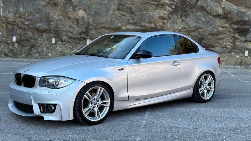 BMW 120 E82