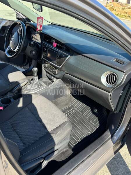 Toyota Auris 1.4 D4D
