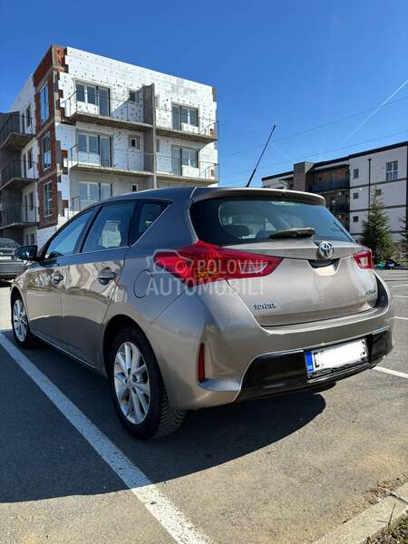 Toyota Auris 1.4 D4D