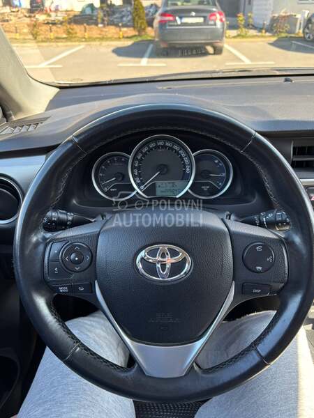 Toyota Auris 1.4 D4D