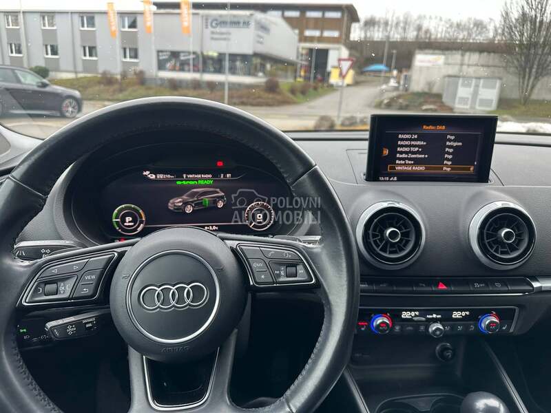 Audi A3 e tron