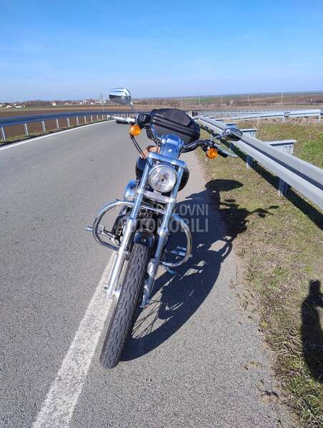 Harley Davidson Sportster XL883C