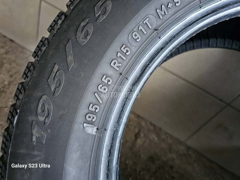 Pirelli 195/65 R15 Zimska