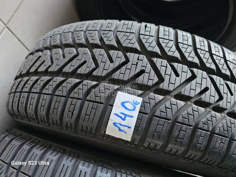 Pirelli 195/65 R15 Zimska