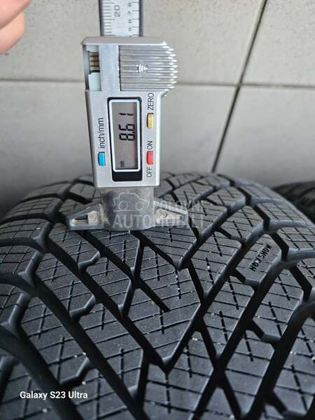 Pirelli 215/40 R17 Zimska